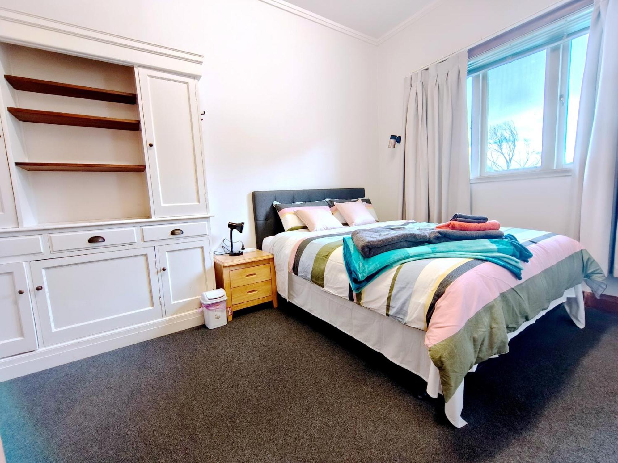 Milford Central Budget Friendly Rooms オークランド エクステリア 写真