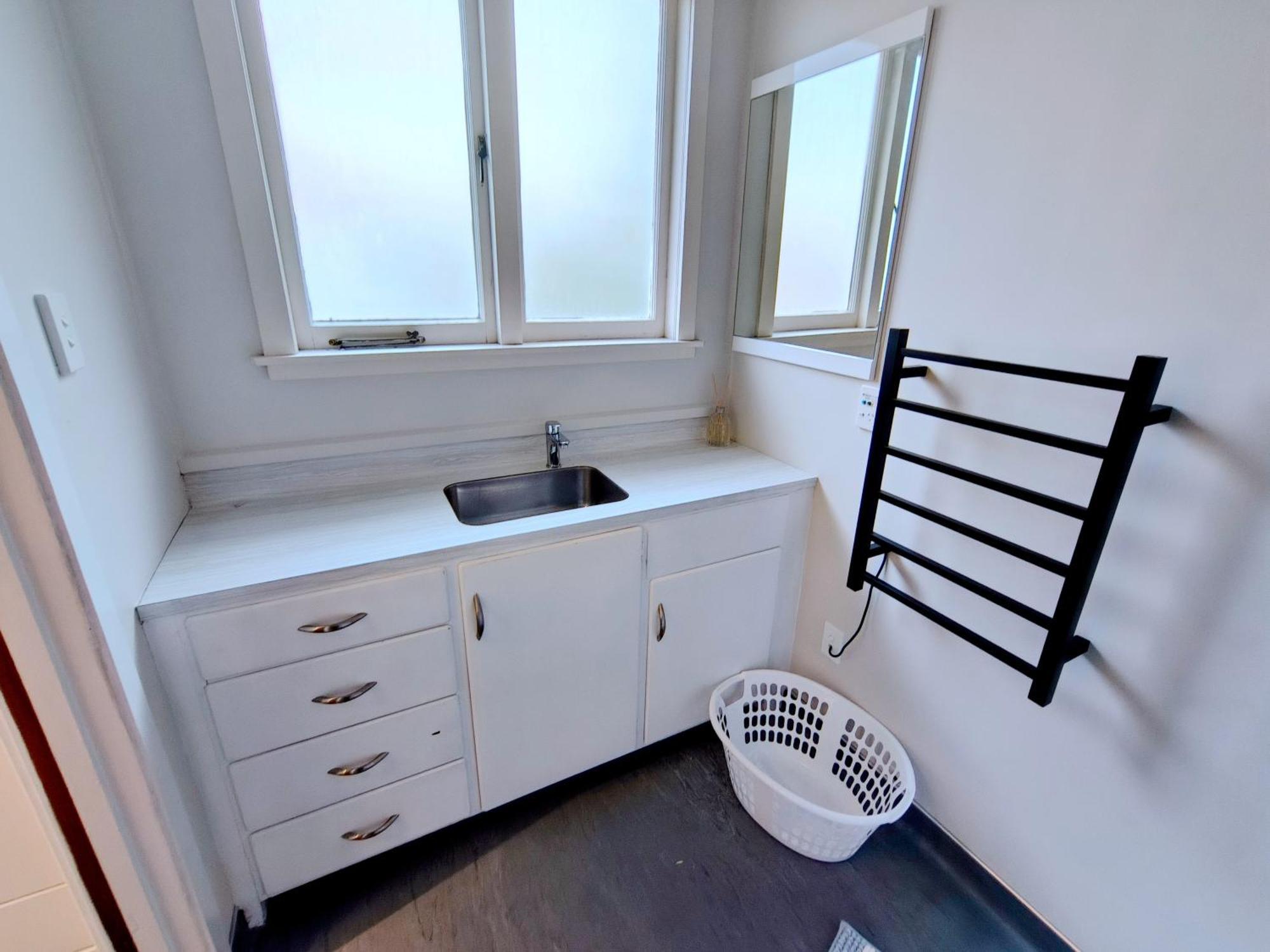 Milford Central Budget Friendly Rooms オークランド エクステリア 写真