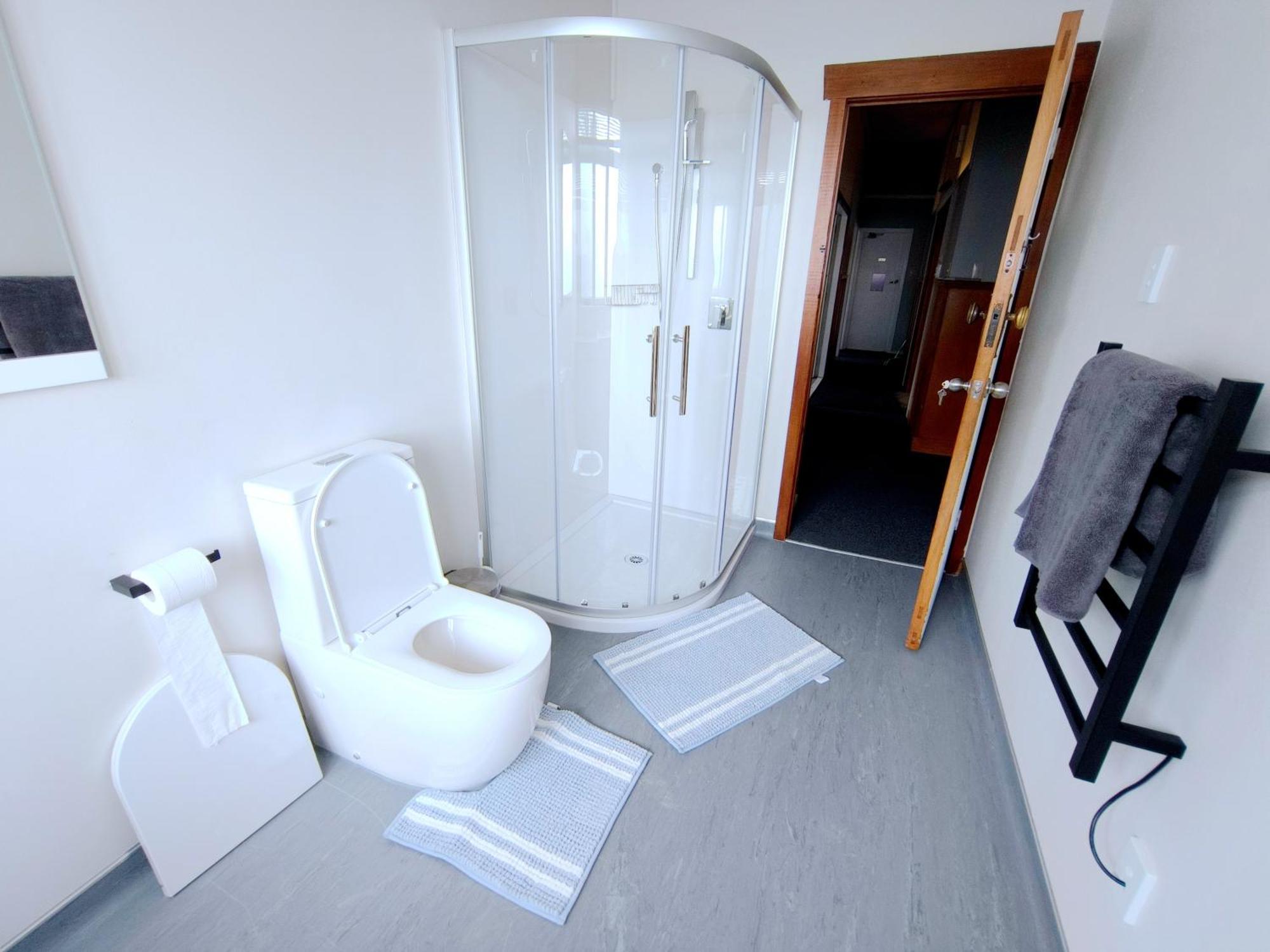Milford Central Budget Friendly Rooms オークランド エクステリア 写真
