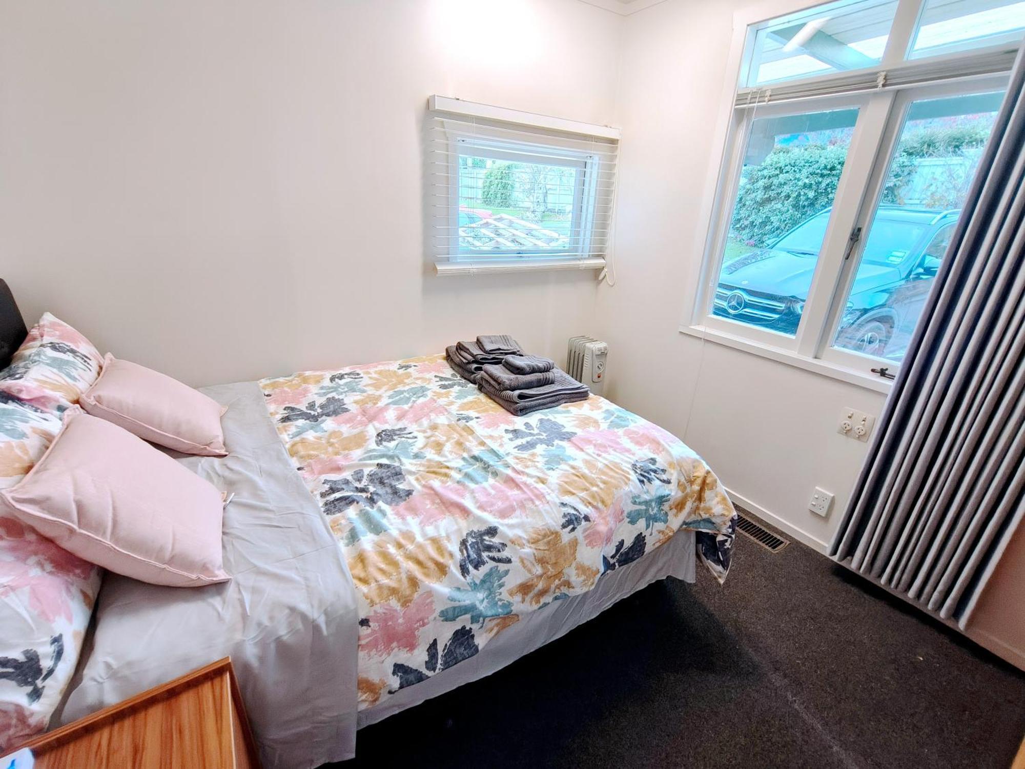 Milford Central Budget Friendly Rooms オークランド エクステリア 写真