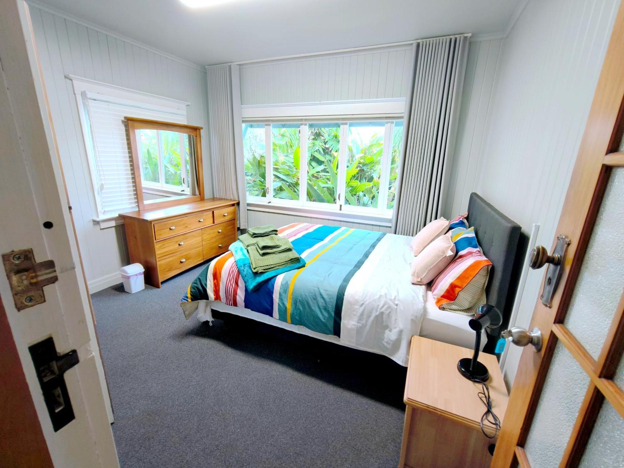 Milford Central Budget Friendly Rooms オークランド エクステリア 写真