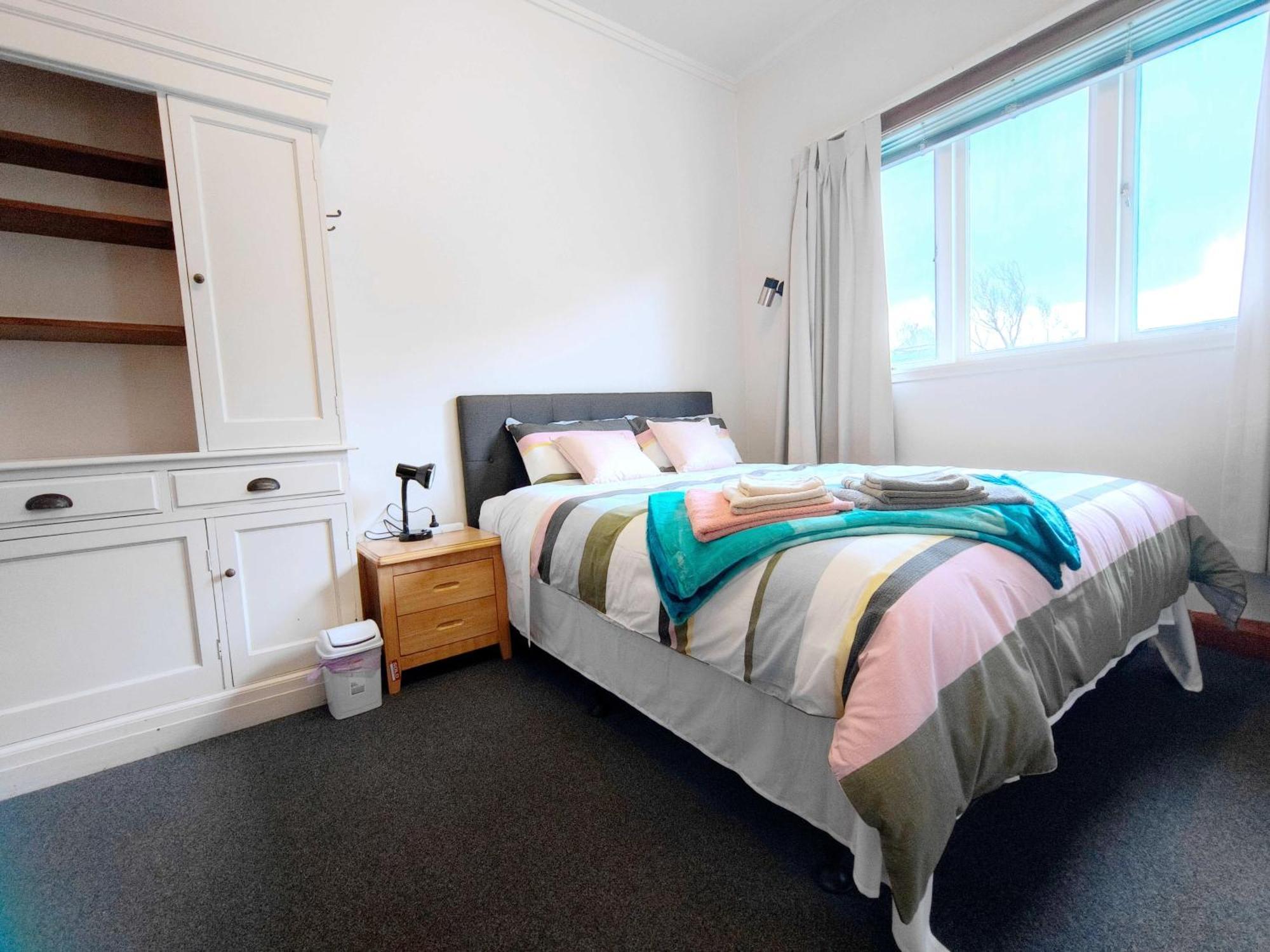 Milford Central Budget Friendly Rooms オークランド エクステリア 写真