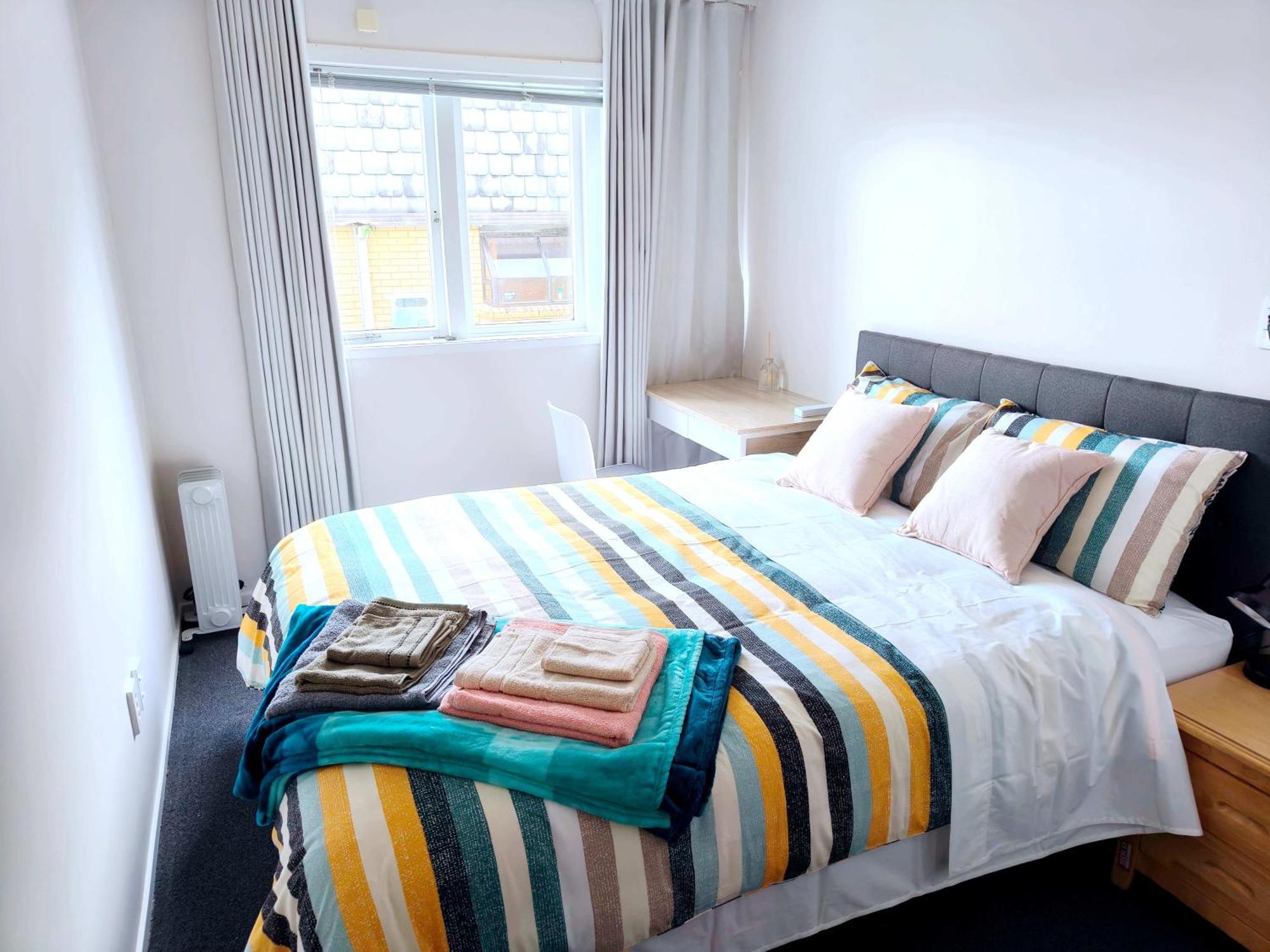 Milford Central Budget Friendly Rooms オークランド エクステリア 写真