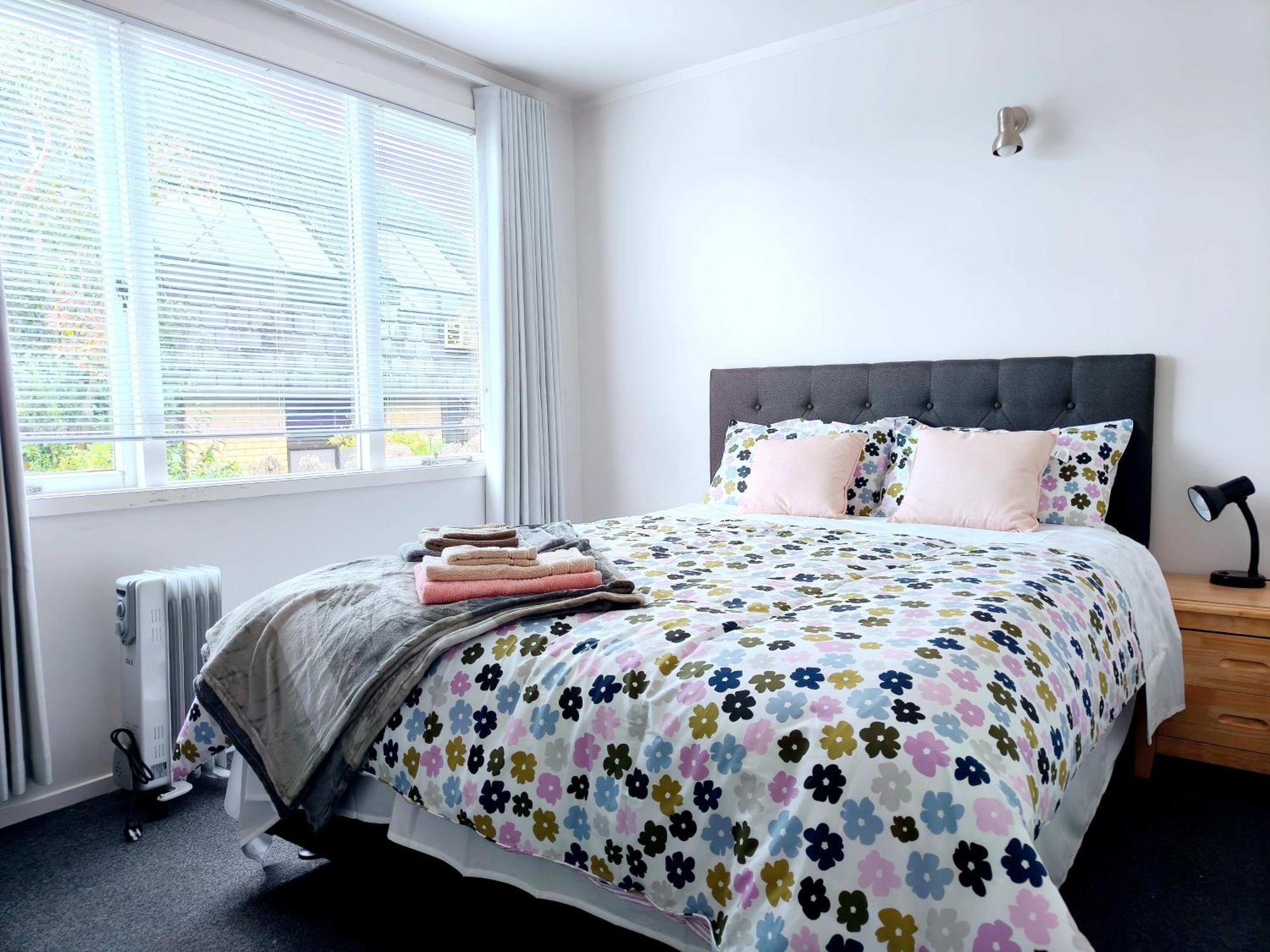 Milford Central Budget Friendly Rooms オークランド エクステリア 写真